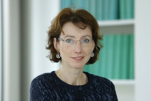 Portrait of Prof. Dr. Indra Spiecker gen. Döhmann